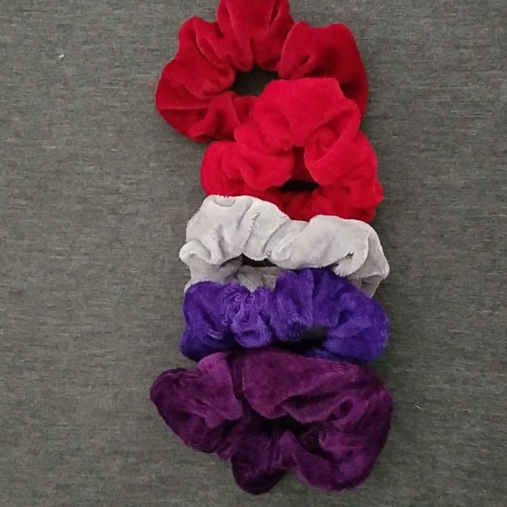 5 hair ties